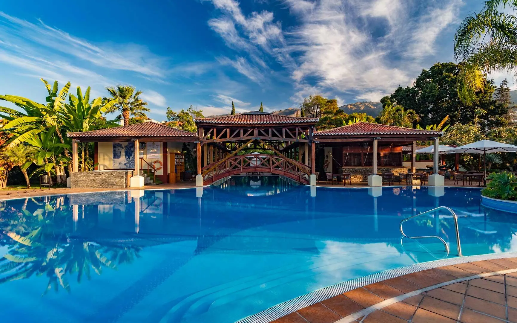 Quinta Jardins Do Lago Funchal 5*,