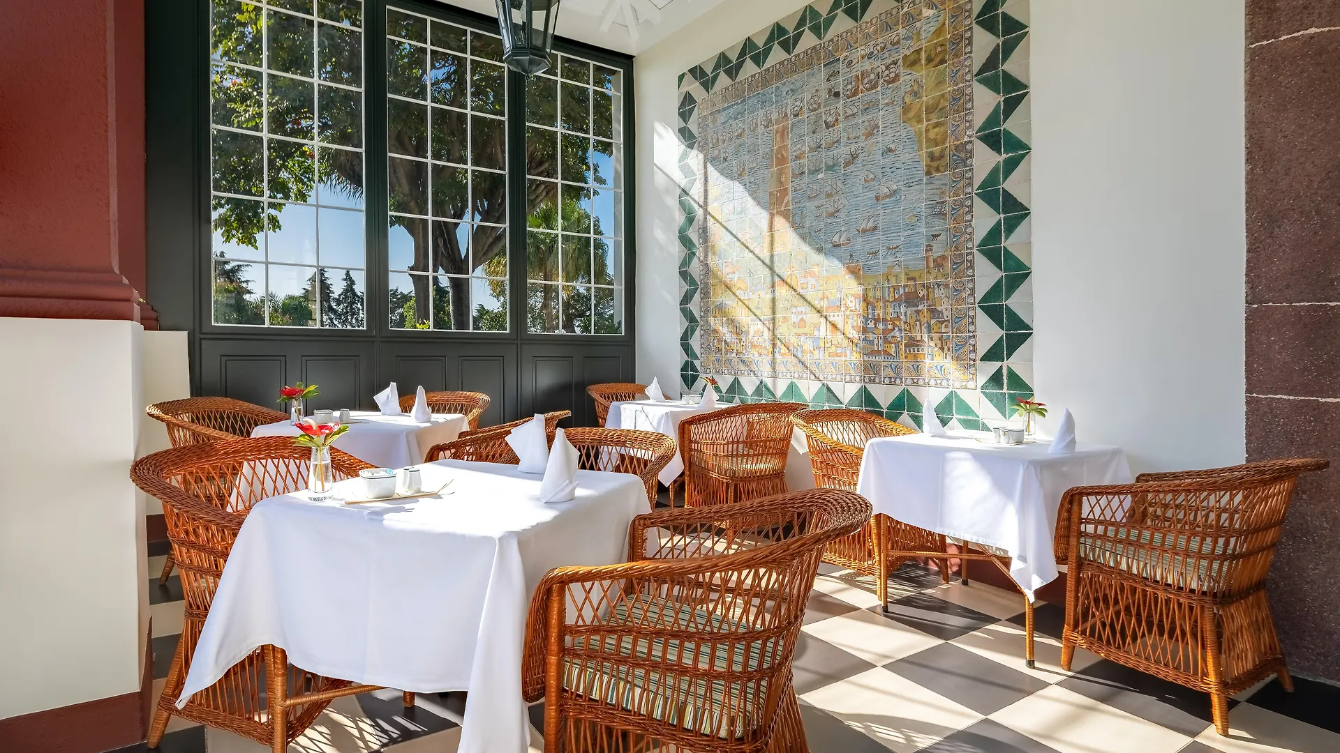 ***** Otel Quinta Jardins Do Lago Funchal Portekiz